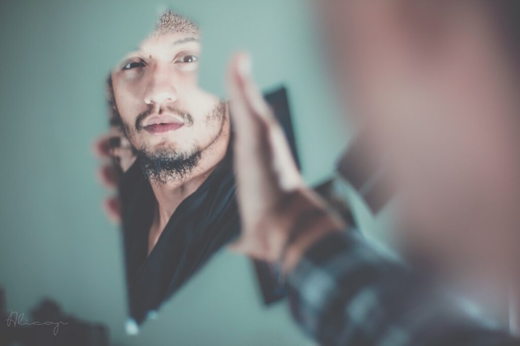 Makna Kemerdekaan dalam bekerja punya self awareness