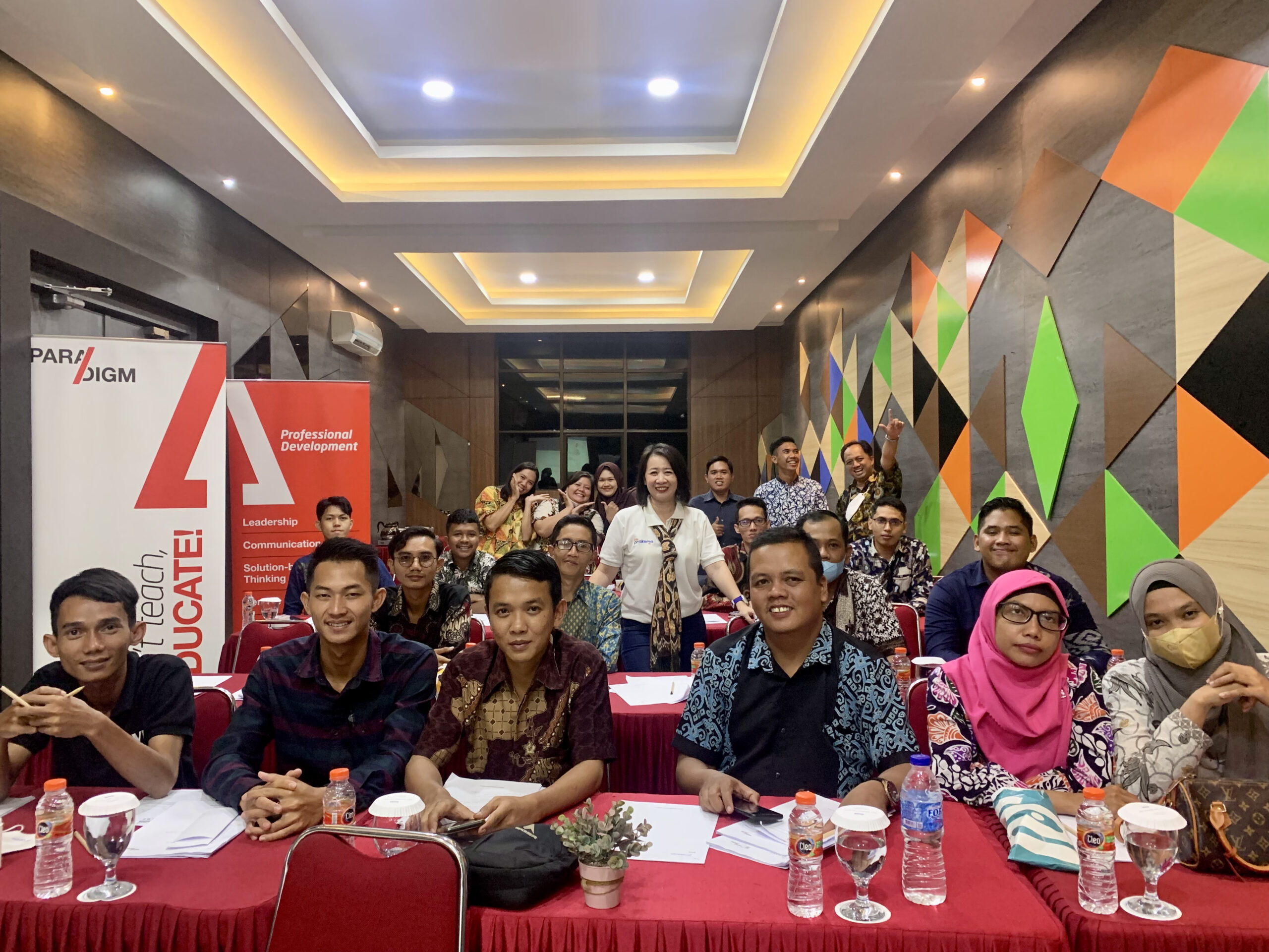 headerprakerja