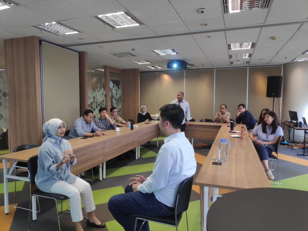 Mastering the Language of Success: How an English for Business Course Can Enhance Your Career