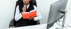 21 Pertanyaan tentang Public Speaking Paling Umum, Ini Jawabannya!