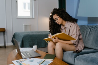 7 Cara Belajar Bahasa Inggris Secara Efektif untuk Pemula