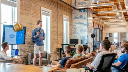 Solution Based Thinking Training sebagai Cara Mengatasi Overthinking Tim
