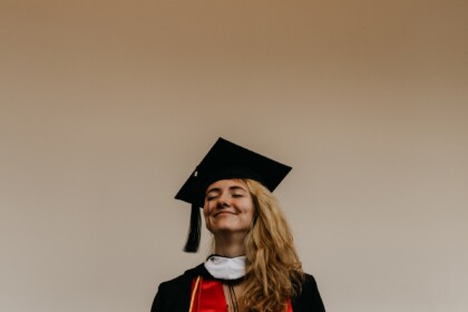 Karir fresh graduate, haruskah dengan passion?